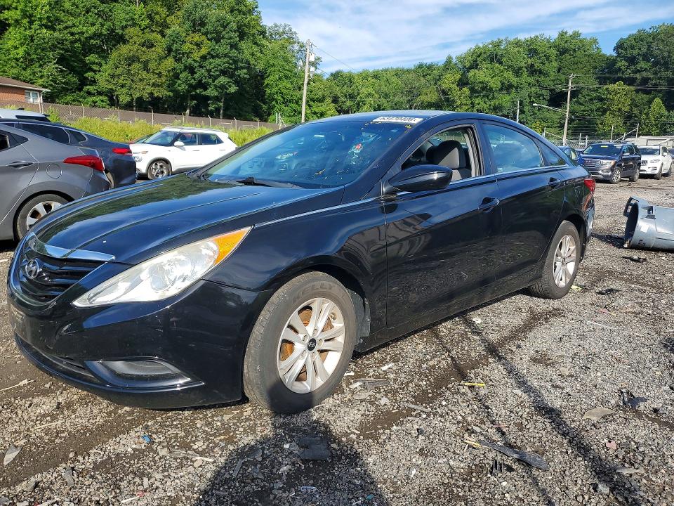 HYUNDAI SONATA 2013 with VIN 5NPEB4AC0DH721055 - Photo from auction