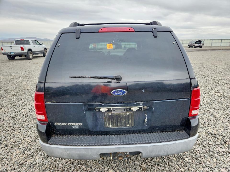 Photo 6 from auction – 2002 FORD EXPLORER with VIN 1FMZU73E62UC08967