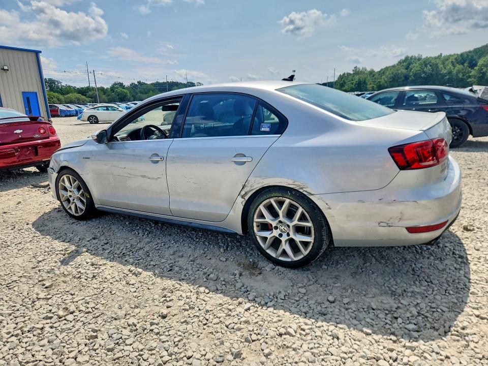 Photo 2 from auction – 2014 VOLKSWAGEN JETTA with VIN 3VW4T7AJ0EM311762