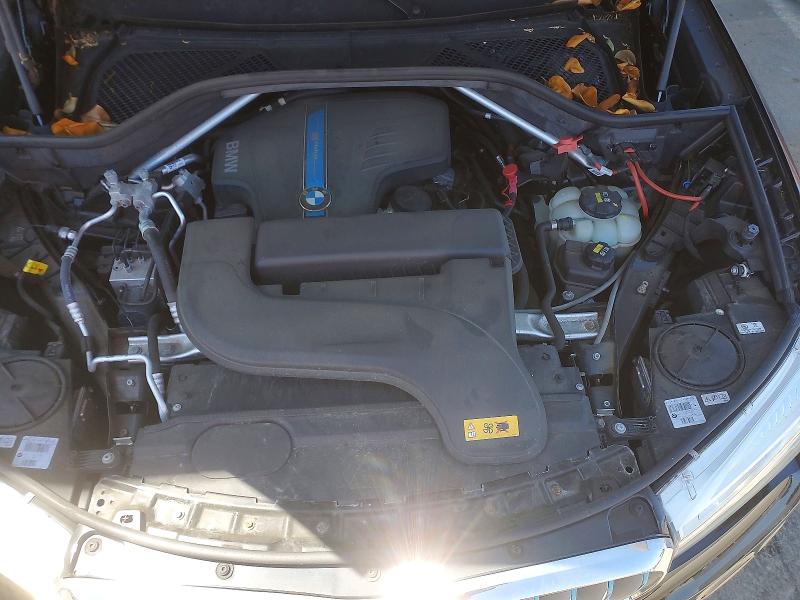 Photo 12 from auction – 2018 BMW X5 with VIN 5UXKT0C59J0W00104