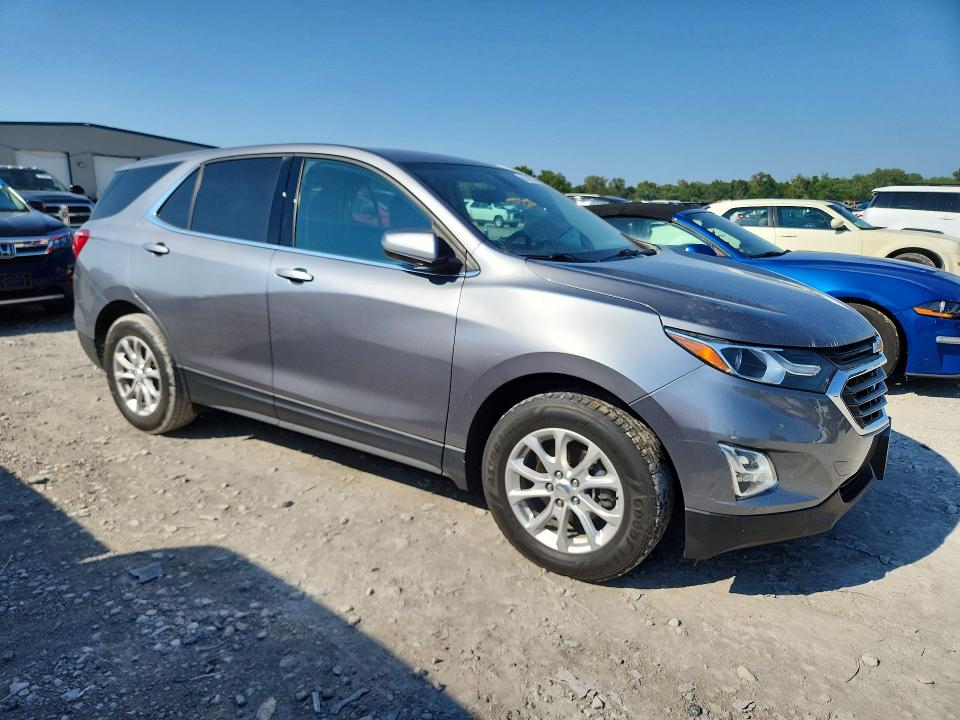 Photo 4 from auction – 2018 CHEVROLET EQUINOX with VIN 3GNAXJEV8JL117184