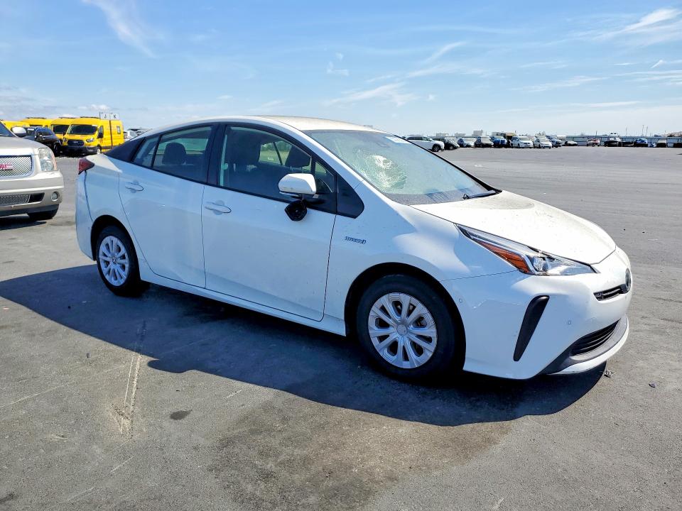 Photo 4 from auction – 2021 TOYOTA PRIUS with VIN JTDKAMFU3M3144153