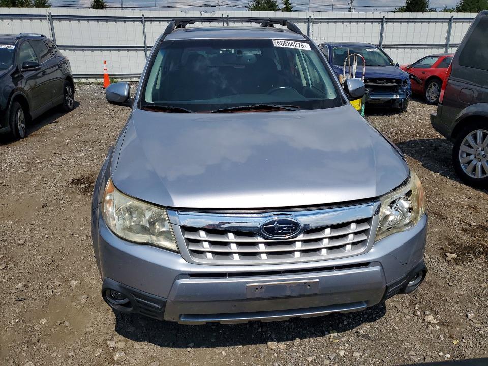 Photo 5 from auction – 2013 SUBARU FORESTER with VIN JF2SHAEC6DH438217