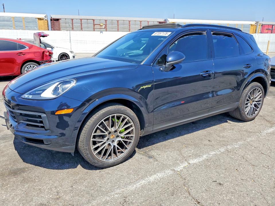 PORSCHE CAYENNE 2023 с VIN WP1AE2AY8PDA12291 - Снимка от търг