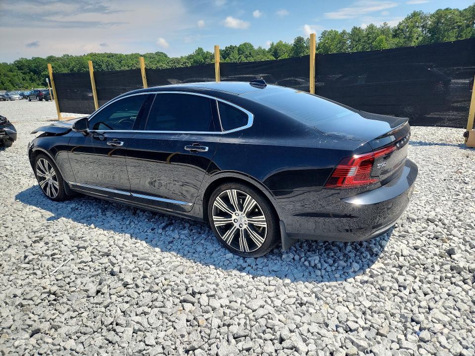 Photo 2 from auction – 2022 VOLVO S90 with VIN LVY062ML1NP256640