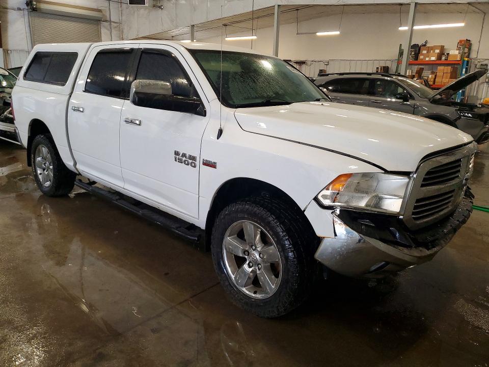 Photo 4 from auction – 2014 RAM 1500 with VIN 1C6RR7LT1ES284737
