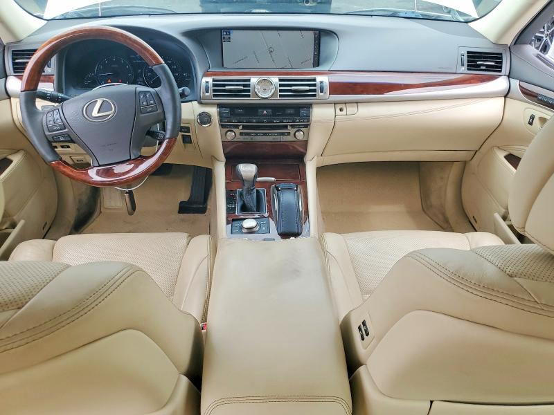 Фото 8 с аукциона – 2016 LEXUS LS с VIN JTHBL5EF1G5142587