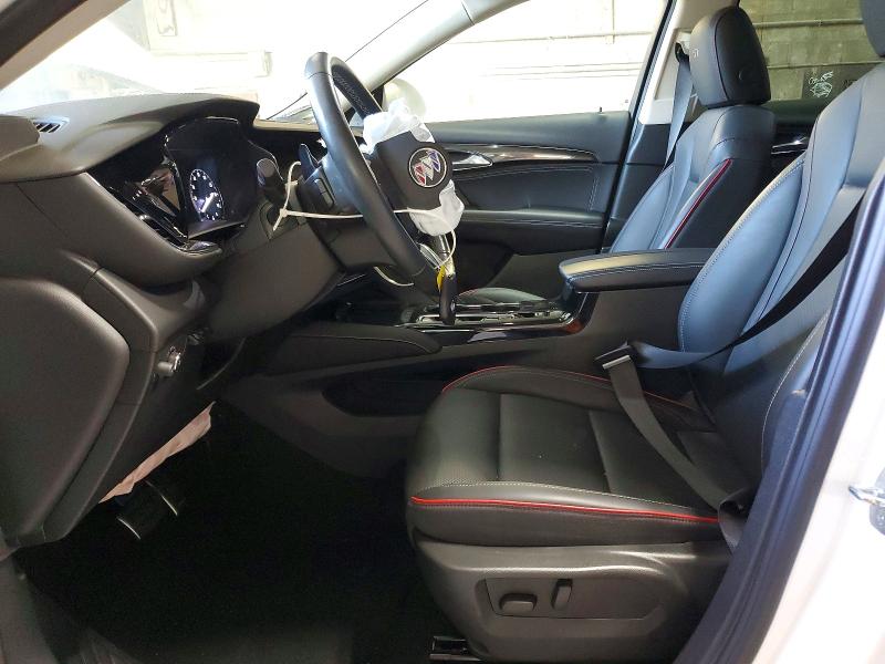 Photo 7 from auction – 2023 BUICK ENVISION with VIN LRBFZPR46PD188362