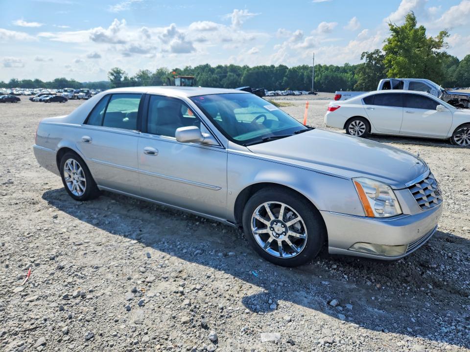 Photo 4 from auction – 2007 CADILLAC DTS with VIN 1G6KD57907U124712
