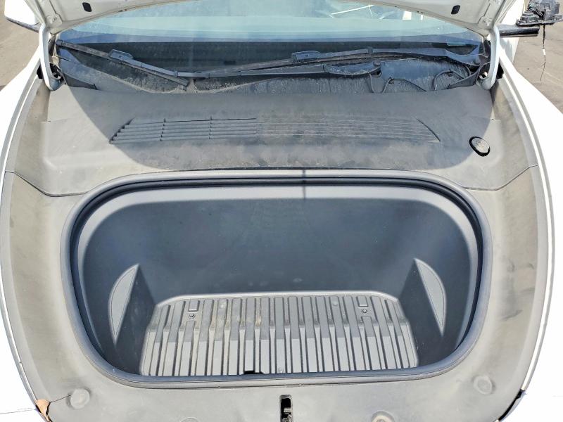 Photo 12 from auction – 2021 TESLA MODEL Y with VIN 5YJYGDEE8MF219225