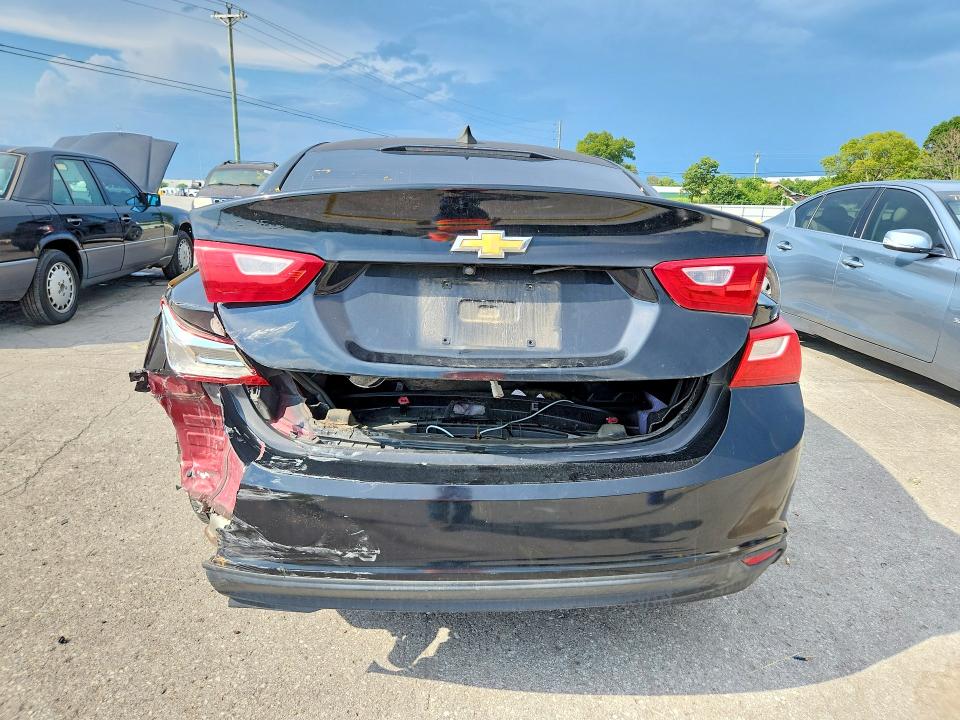 Photo 6 from auction – 2017 CHEVROLET MALIBU with VIN 1G1ZB5ST9HF284736