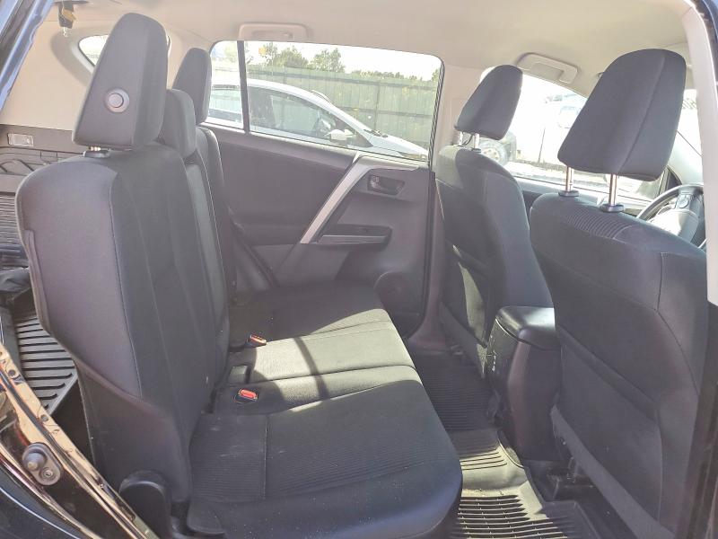 Photo 11 from auction – 2017 TOYOTA RAV4 with VIN 2T3BFREV3HW573613