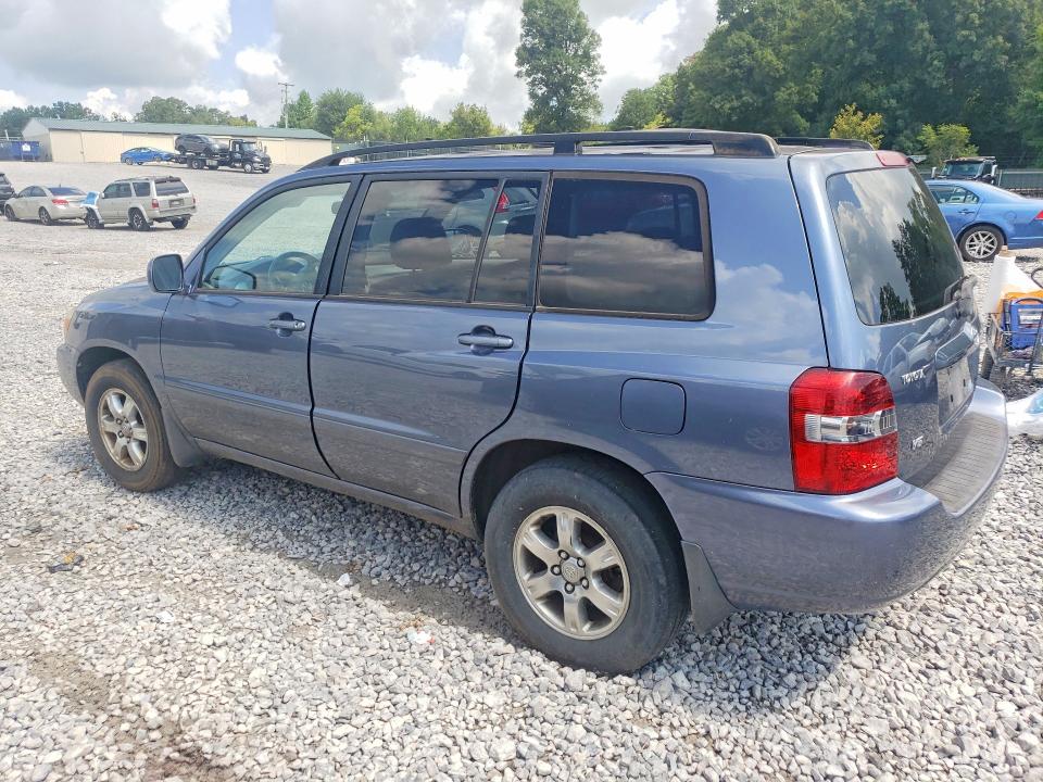 Photo 2 from auction – 2005 TOYOTA HIGHLANDER with VIN JTEGP21AX50082688