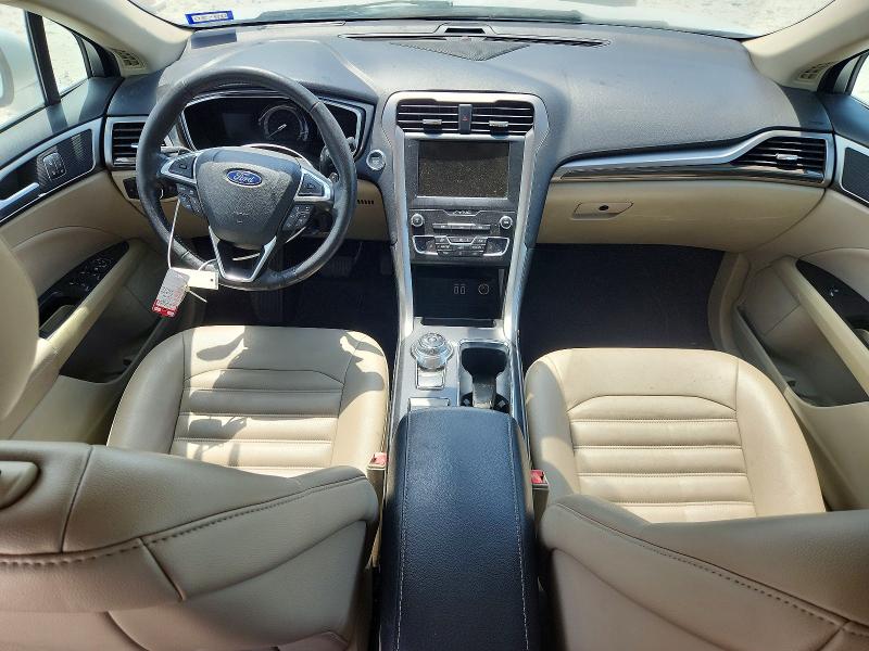 Photo 8 from auction – 2019 FORD FUSION with VIN 3FA6P0CD2KR252572