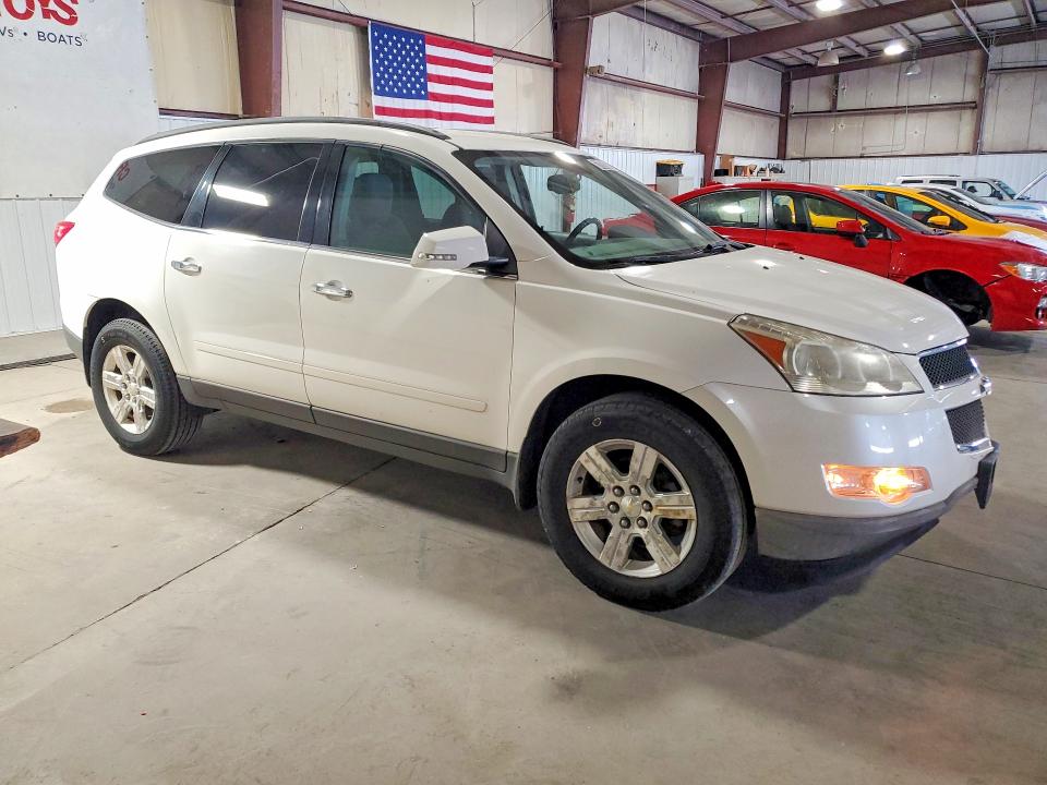Photo 4 from auction – 2011 CHEVROLET TRAVERSE with VIN 1GNKRGED7BJ290700