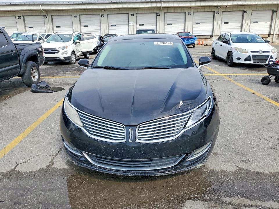 Photo 5 from auction – 2016 LINCOLN MKZ with VIN 3LN6L2GK0GR633477