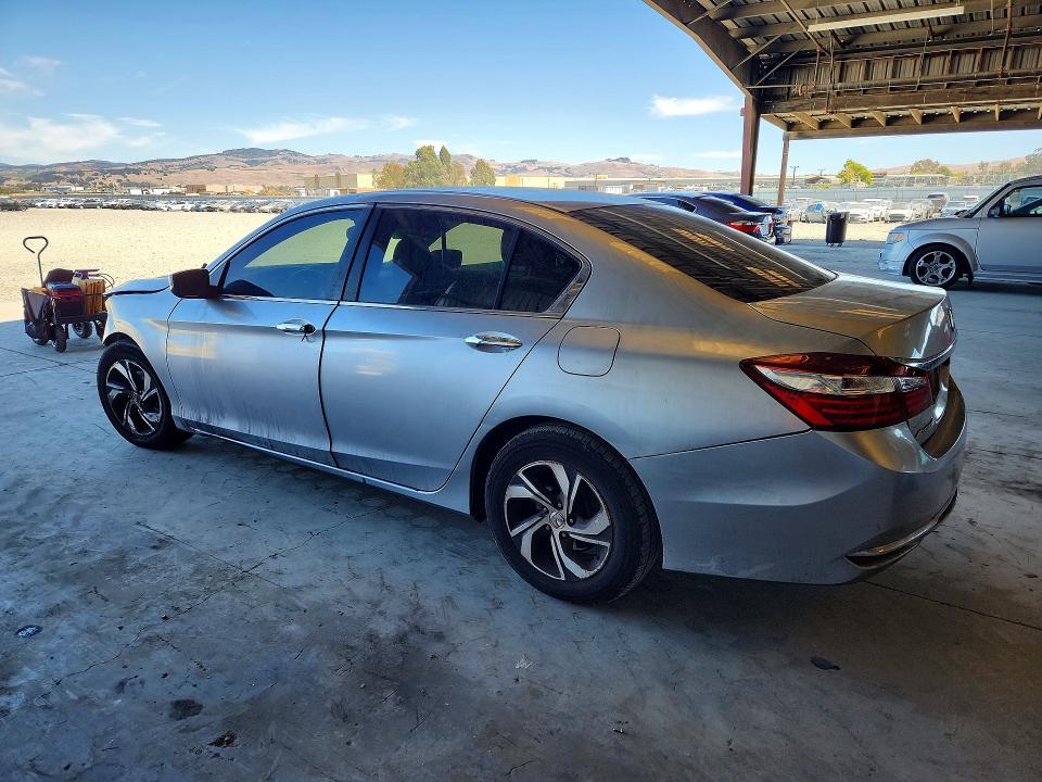 Photo 2 from auction – 2016 HONDA ACCORD with VIN 1HGCR2F36GA059723