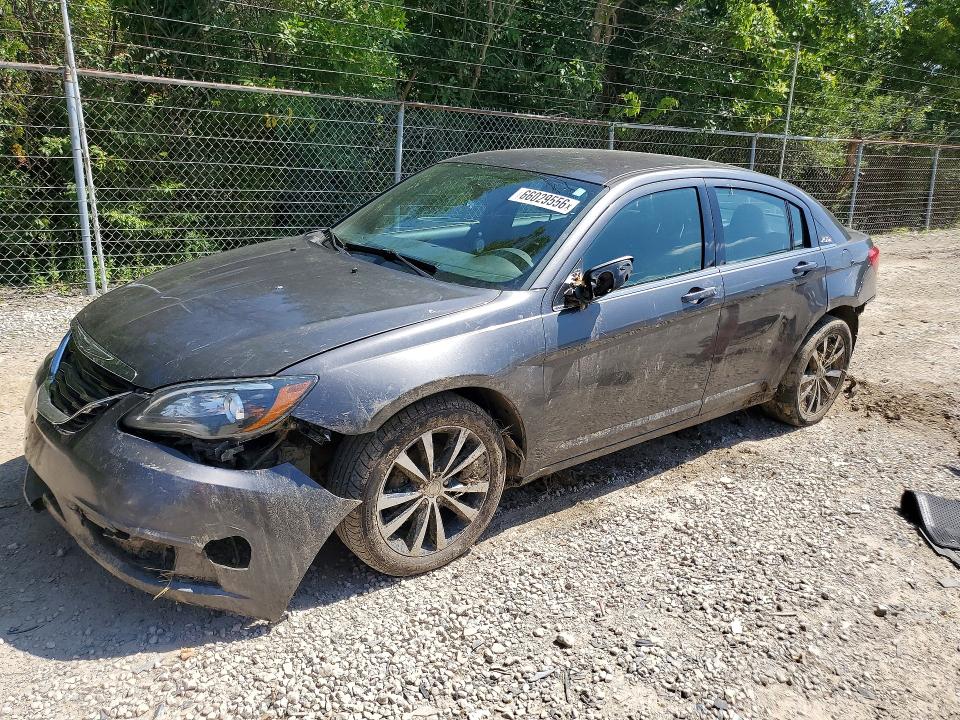 CHRYSLER 200 2014 with VIN 1C3CCBBG9EN187019 - Photo from auction