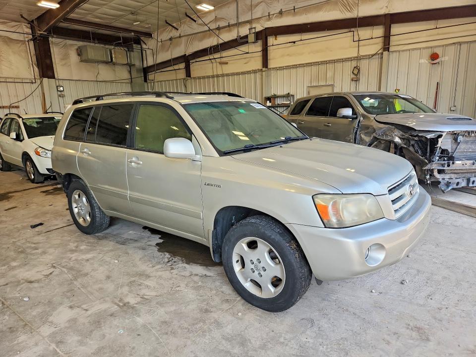 Photo 4 from auction – 2005 TOYOTA HIGHLANDER with VIN JTEEP21A050132523