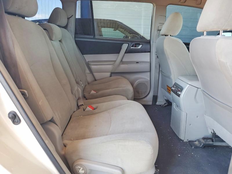 Photo 10 from auction – 2013 TOYOTA HIGHLANDER with VIN 5TDZK3EH5DS129338