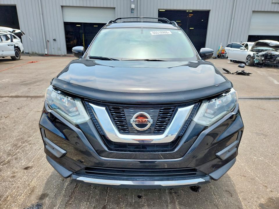 Photo 5 from auction – 2017 NISSAN ROGUE with VIN 5N1AT2MT2HC830772