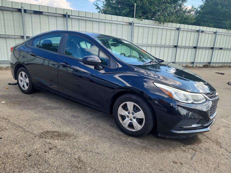 Zdjęcie 4 z aukcji – 2018 CHEVROLET CRUZE z VIN 1G1BC5SM9J7204309