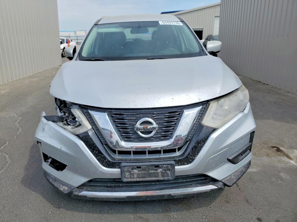 Photo 5 from auction – 2017 NISSAN ROGUE with VIN KNMAT2MT2HP569463