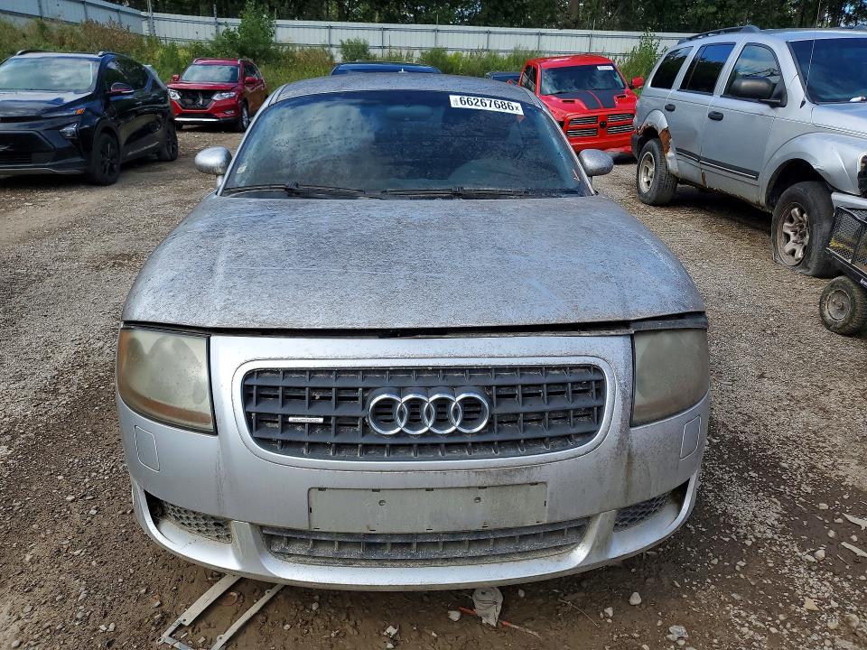 Photo 5 from auction – 2005 AUDI TT with VIN TRUWF28NX51009395
