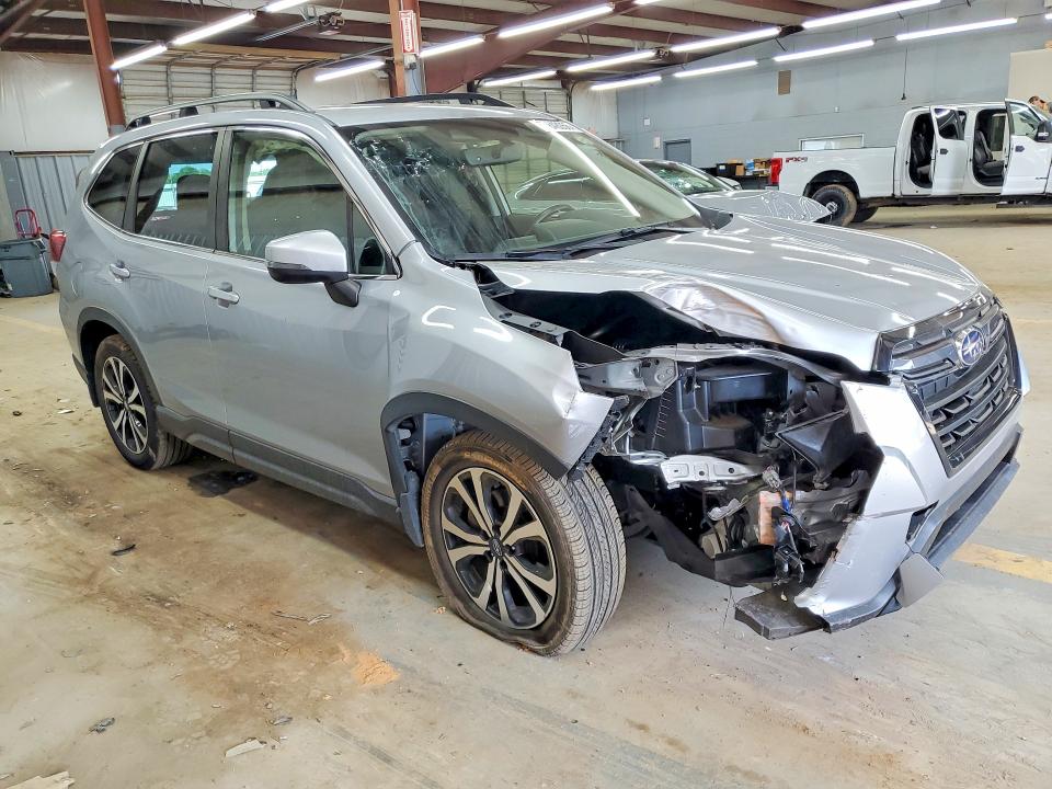 Photo 4 from auction – 2022 SUBARU FORESTER with VIN JF2SKAPC7NH432295