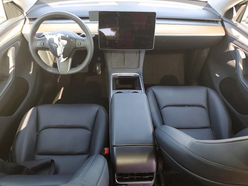 Снимка 8 от търг – 2025 TESLA MODEL Y с VIN 7SAYGDED0SA371522