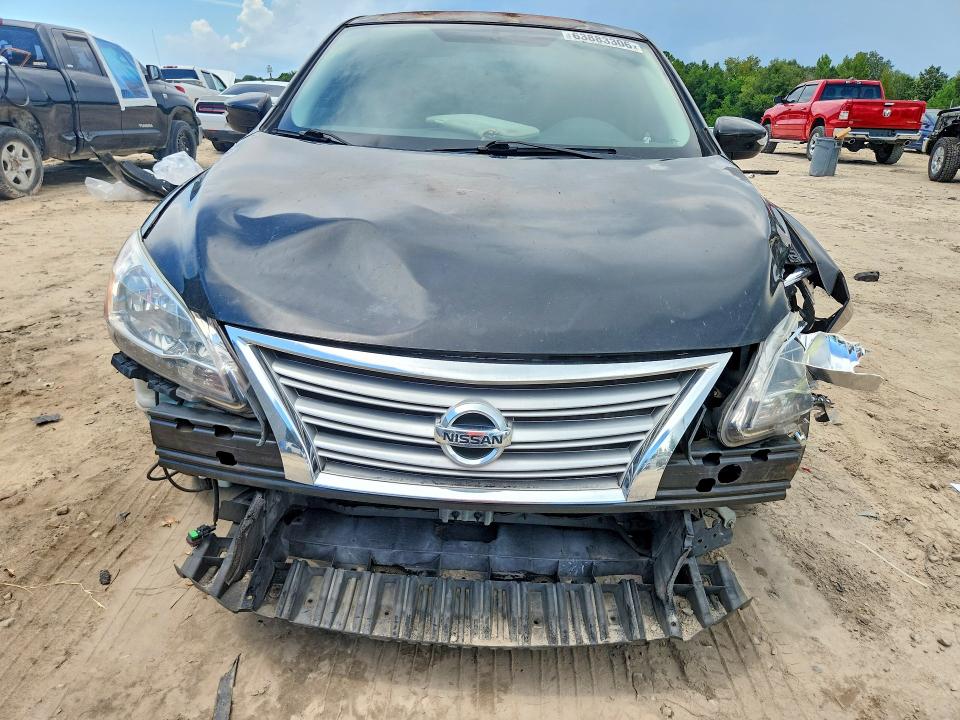 Photo 5 from auction – 2015 NISSAN SENTRA with VIN 3N1AB7AP4FY293423