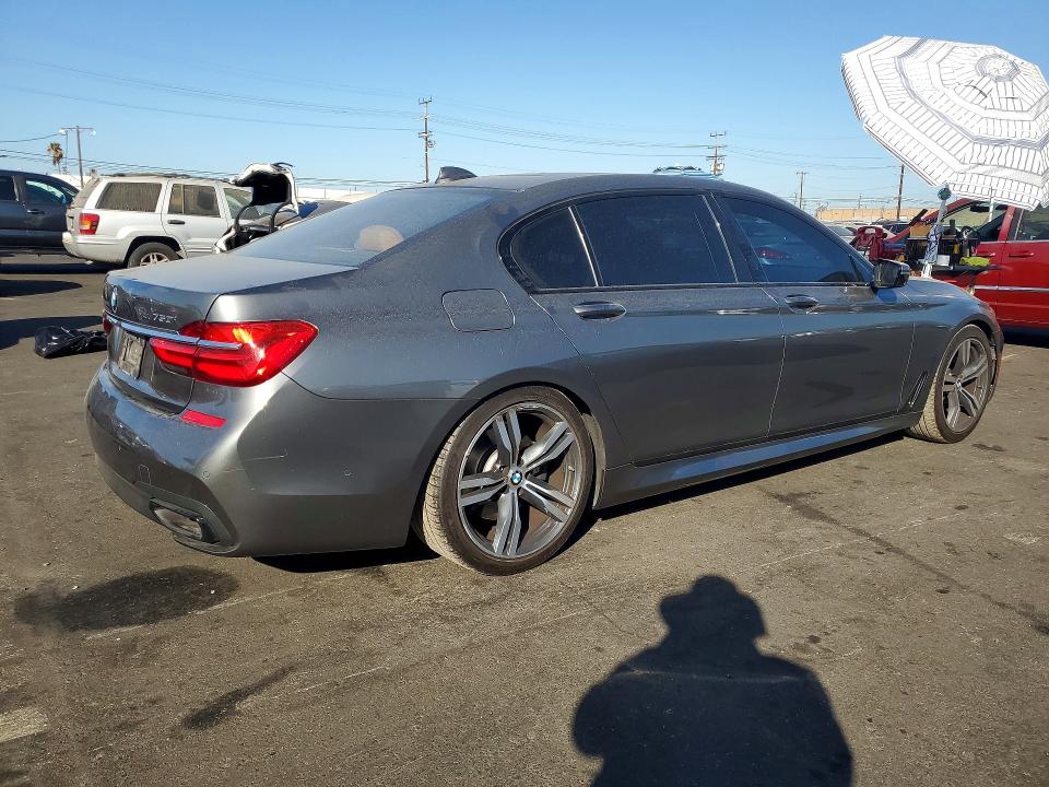 Photo 3 from auction – 2016 BMW 750 with VIN WBA7F2C56GG419212