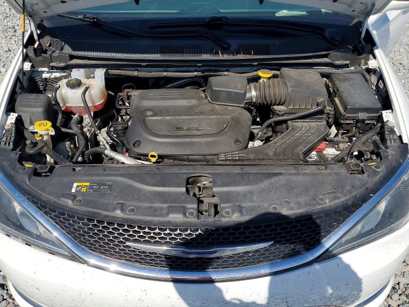 Photo 12 from auction – 2019 CHRYSLER PACIFICA with VIN 2C4RC1GG0KR730328