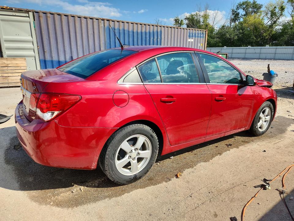 Photo 3 from auction – 2014 CHEVROLET CRUZE with VIN 1G1PC5SB2E7171616