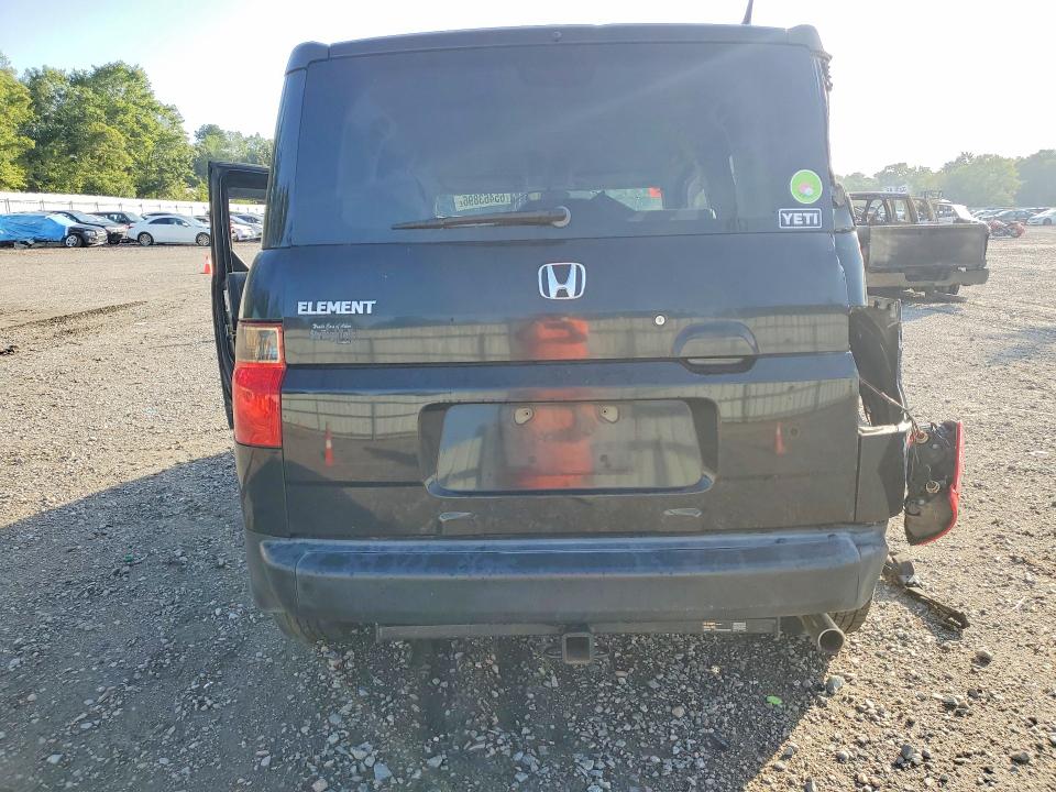Photo 6 from auction – 2006 HONDA ELEMENT with VIN 5J6YH18746L015153