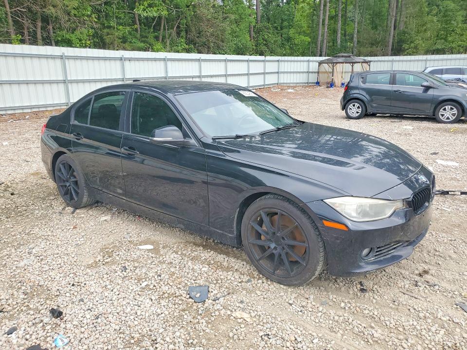 Photo 4 from auction – 2013 BMW 335 with VIN WBA3A9G53DNP37084
