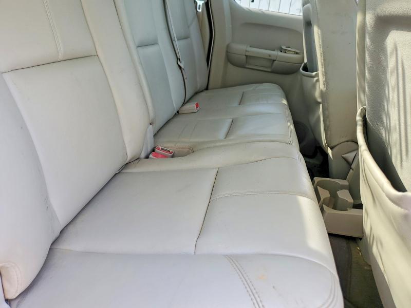 Photo 10 from auction – 2010 GMC SIERRA with VIN 1GTYKVE21AZ197214