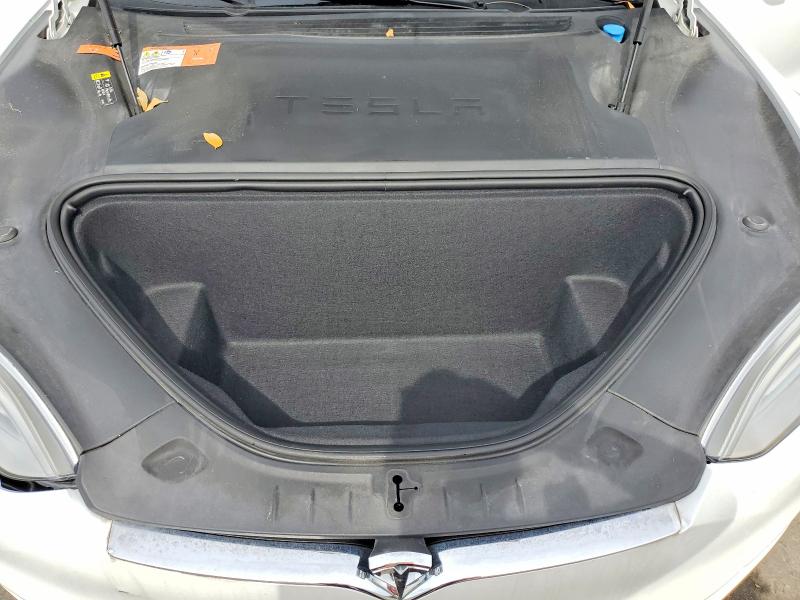 Photo 11 from auction – 2017 TESLA MODEL S with VIN 5YJSA1E10HF203318