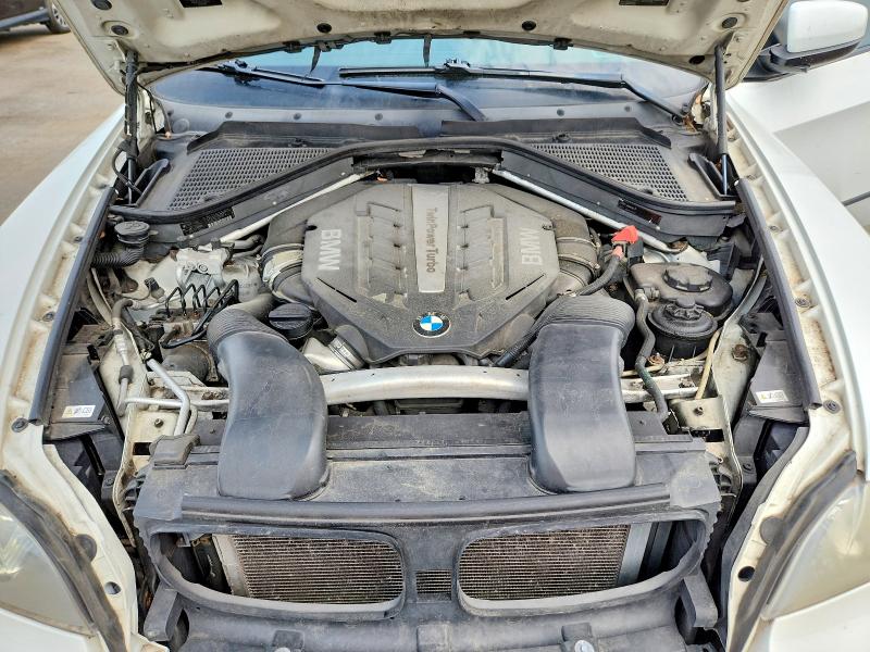 Photo 12 from auction – 2012 BMW X5 with VIN 5UXZV8C54CL422627