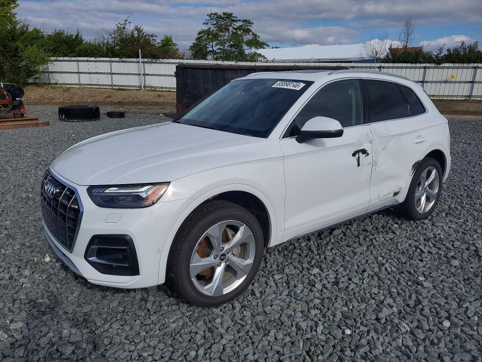 AUDI Q5 2025 with VIN WA1CAAFY5M2056260 - Photo from auction