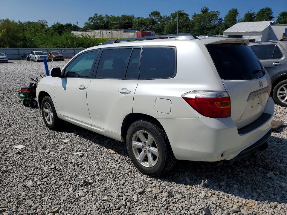 Photo 2 from auction – 2010 TOYOTA HIGHLANDER with VIN 5TDBK3EH2AS028948