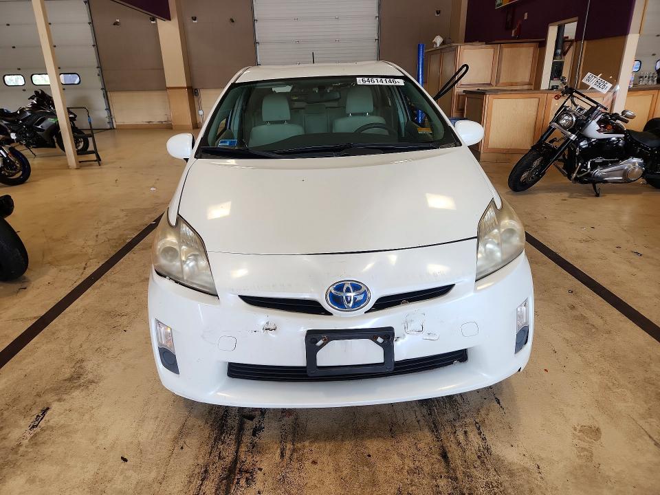 Zdjęcie 5 z aukcji – 2011 TOYOTA PRIUS z VIN JTDKN3DU6B0268174