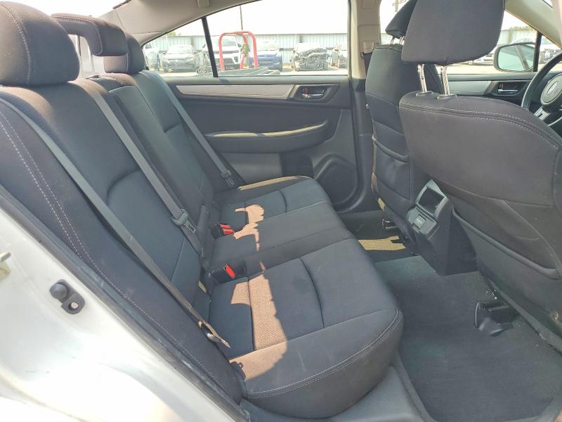 Photo 10 from auction – 2018 SUBARU LEGACY with VIN 4S3BNAF61J3022410