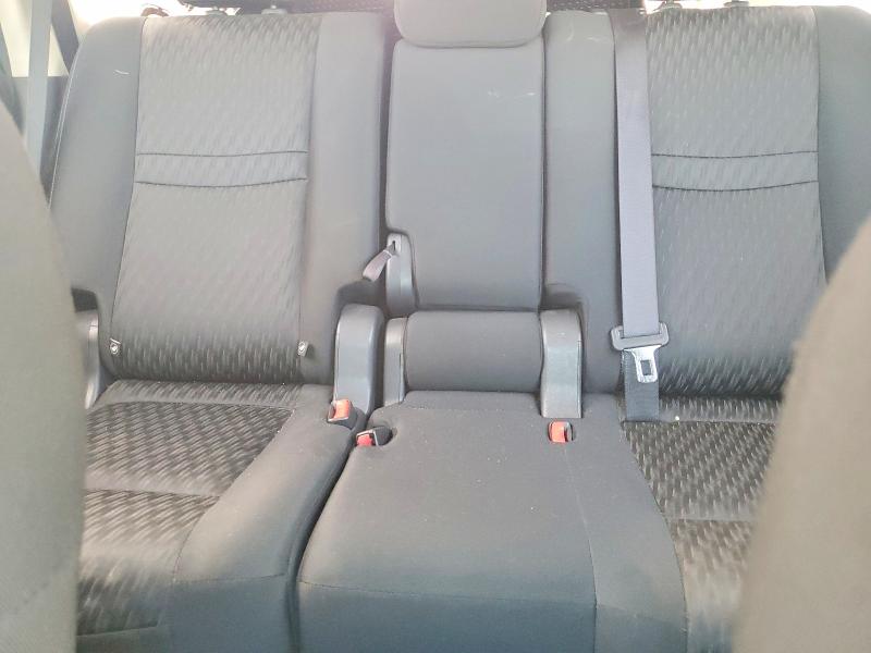 Photo 10 from auction – 2018 NISSAN ROGUE with VIN KNMAT2MT8JP528406