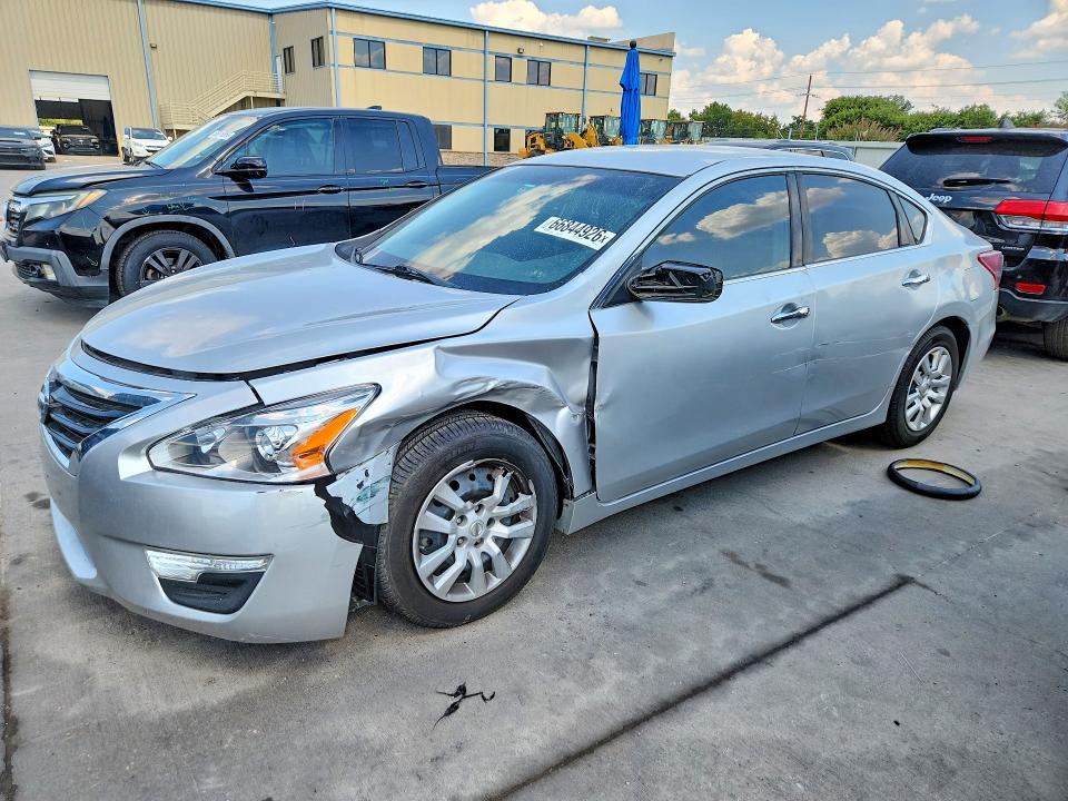 Photo 1 from auction – 2013 NISSAN ALTIMA with VIN 1N4AL3AP8DC279555