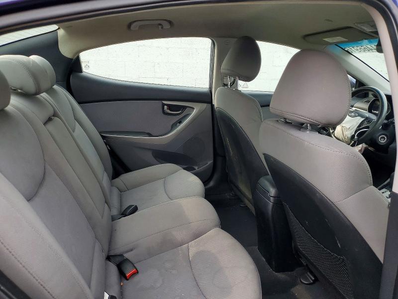 Photo 10 from auction – 2012 HYUNDAI ELANTRA with VIN 5NPDH4AEXCH131066