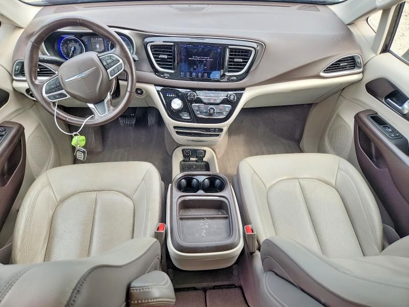 Photo 8 from auction – 2019 CHRYSLER PACIFICA with VIN 2C4RC1BG9KR506885