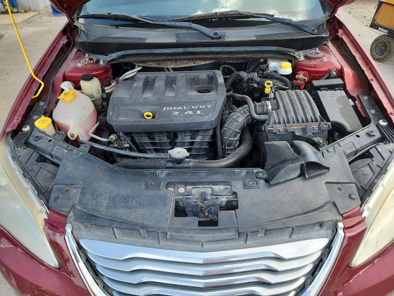 Photo 11 from auction – 2013 CHRYSLER 200 with VIN 1C3CCBAB8DN669422