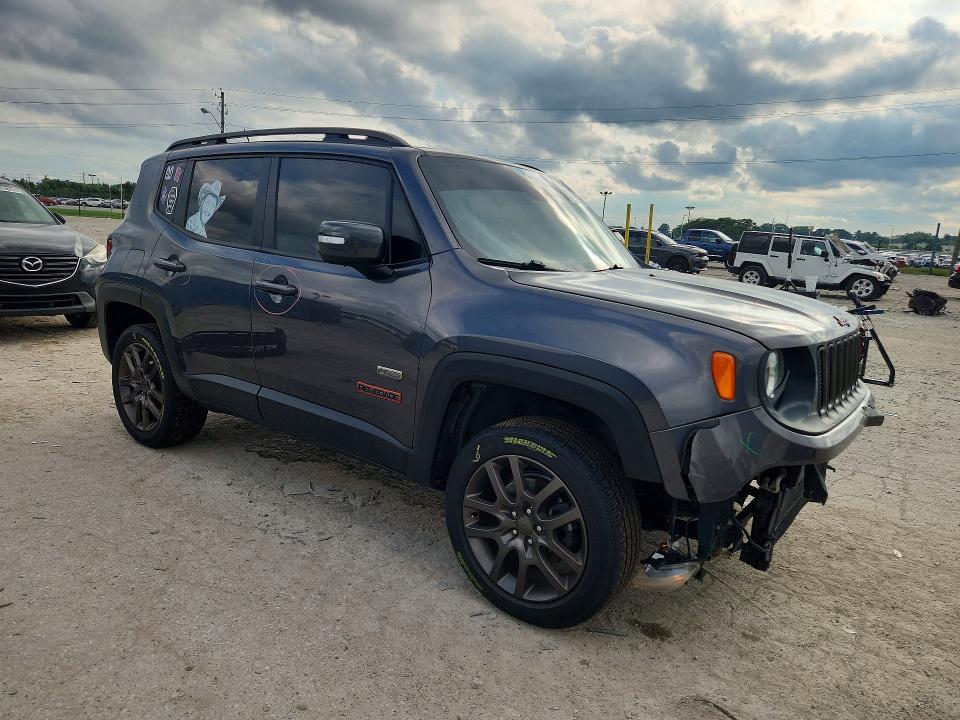 Photo 4 from auction – 2016 JEEP RENEGADE with VIN ZACCJBBT1GPD66583