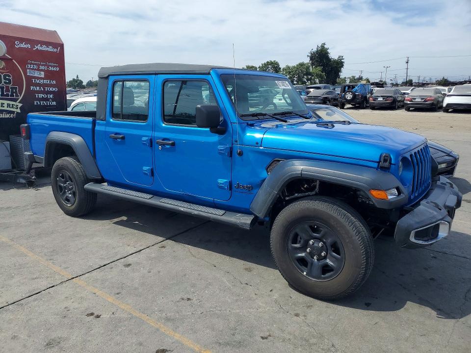 Photo 4 from auction – 2023 JEEP GLADIATOR with VIN 1C6HJTAG6PL559601